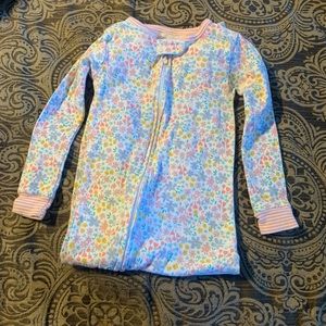 🔴 3/$10 Carter’s Flower Pajamas 🔴